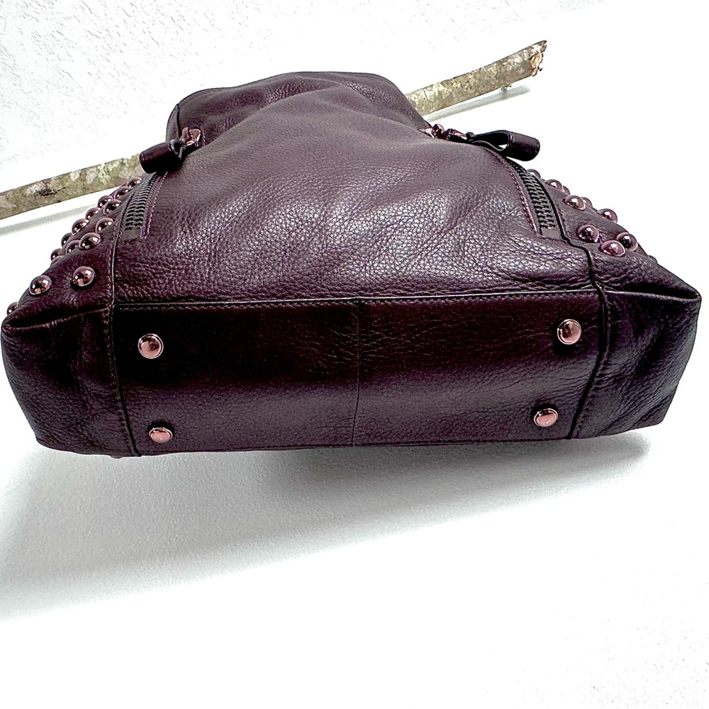 B. Makowsky Convertible Shoulder/ Crossbody Bag Insanely Soft Leather & Suede - Picture 6 of 10